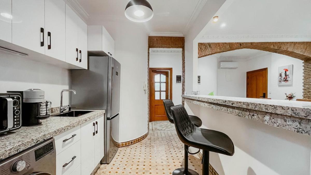 1ch Hivernage Avec Piscine Appartement *
